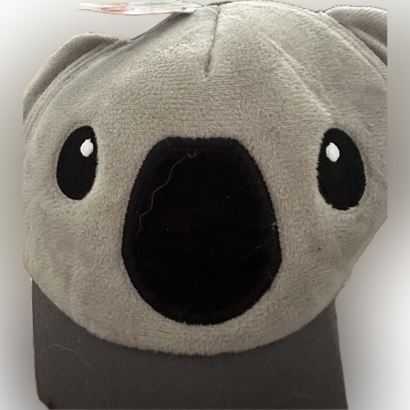 Koala bear cap 🧢 NWT - Picture 2 of 3